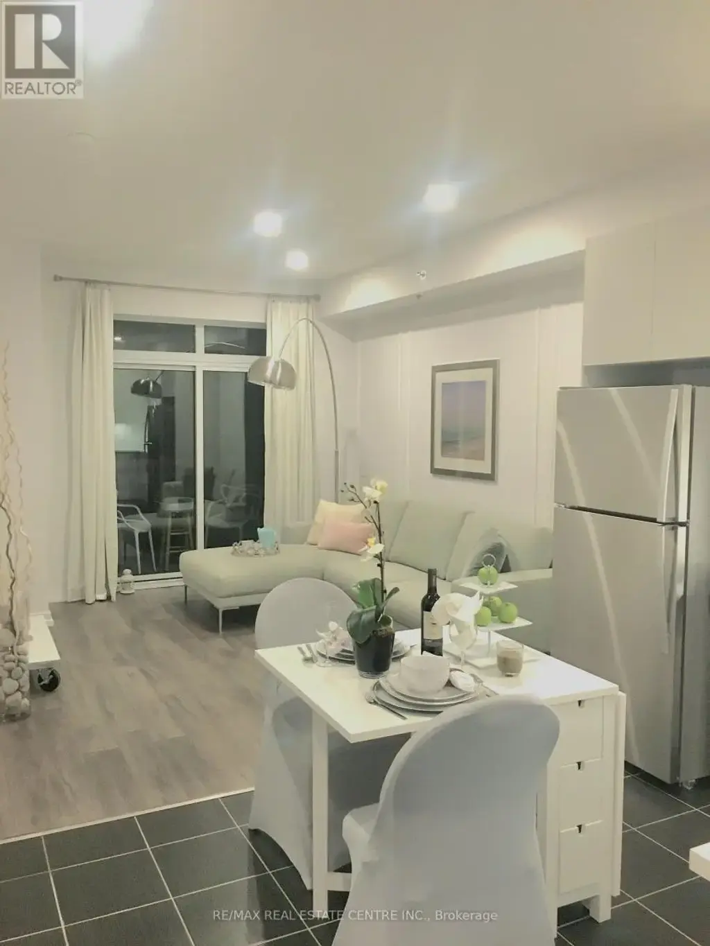 402 - 2490 Old Bronte Road, Oakville (WM Westmount)